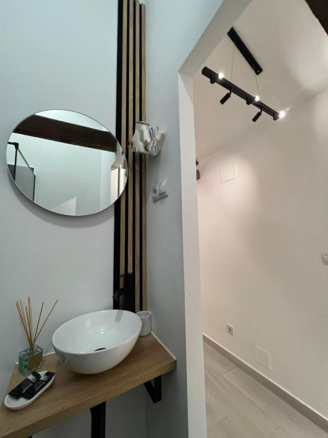 Herencia Suites Chic Cozy מראה חיצוני תמונה