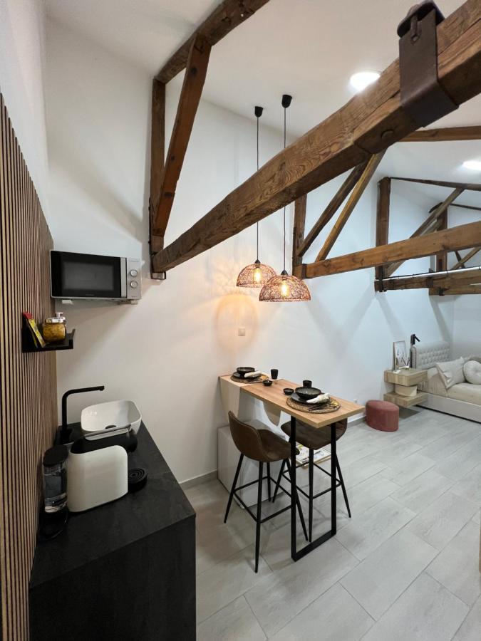 Herencia Suites Chic Cozy מראה חיצוני תמונה