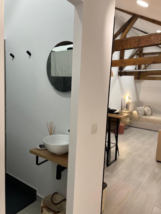 Herencia Suites Chic Cozy מראה חיצוני תמונה