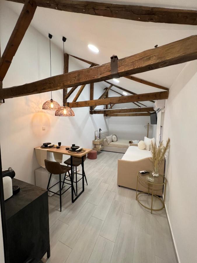 Herencia Suites Chic Cozy מראה חיצוני תמונה