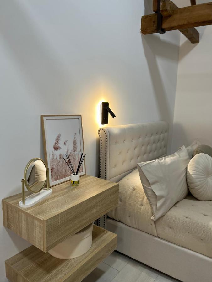 Herencia Suites Chic Cozy מראה חיצוני תמונה